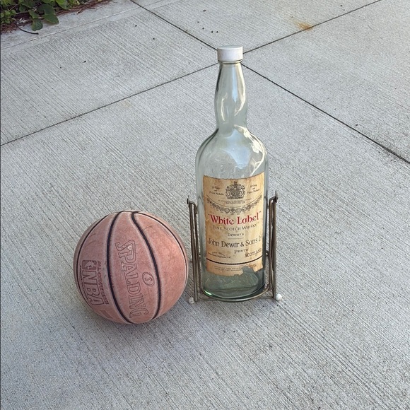 White Label Fine Scotch Whisky Bottle and Stand - Picture 7 of 11